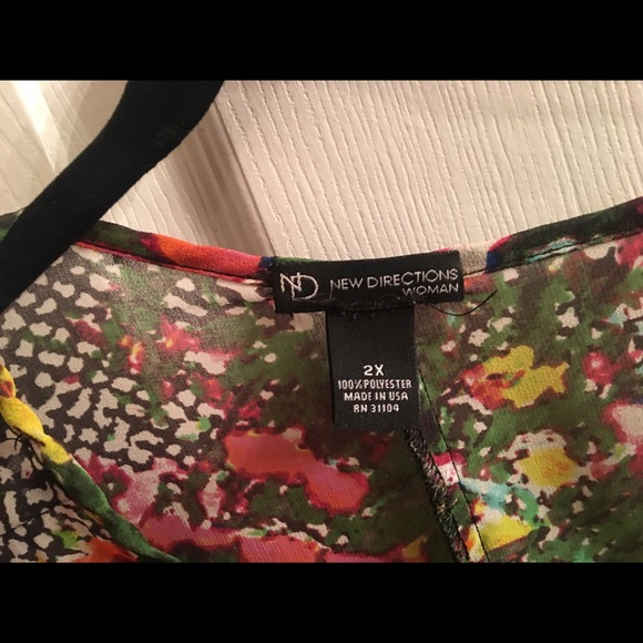 Blouse - Picture 2 of 2